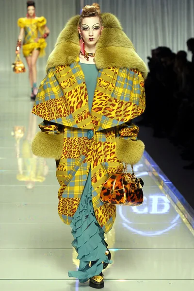 Look 4